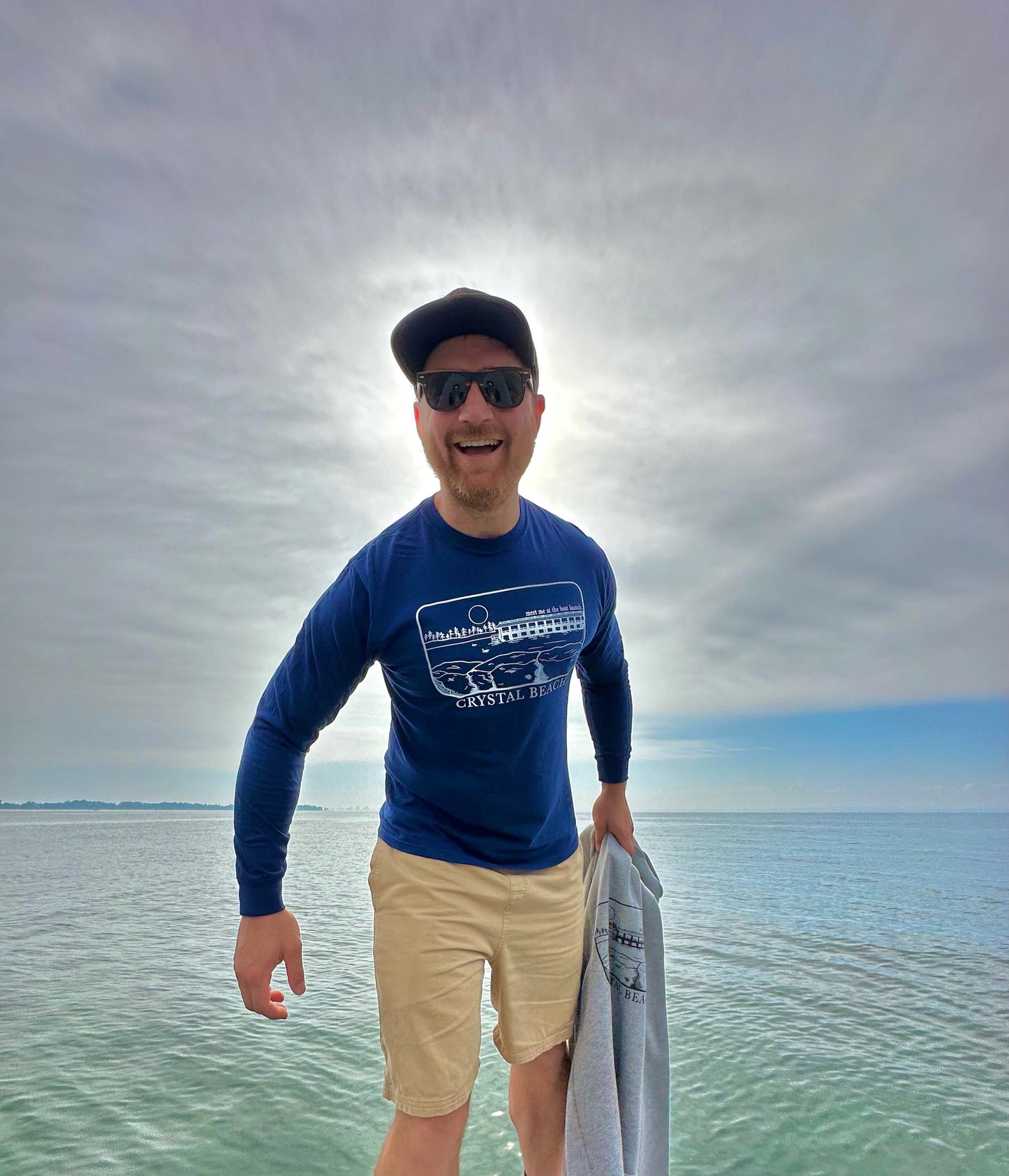 meet me at the boat launch Long Sleeve Tee - Navy