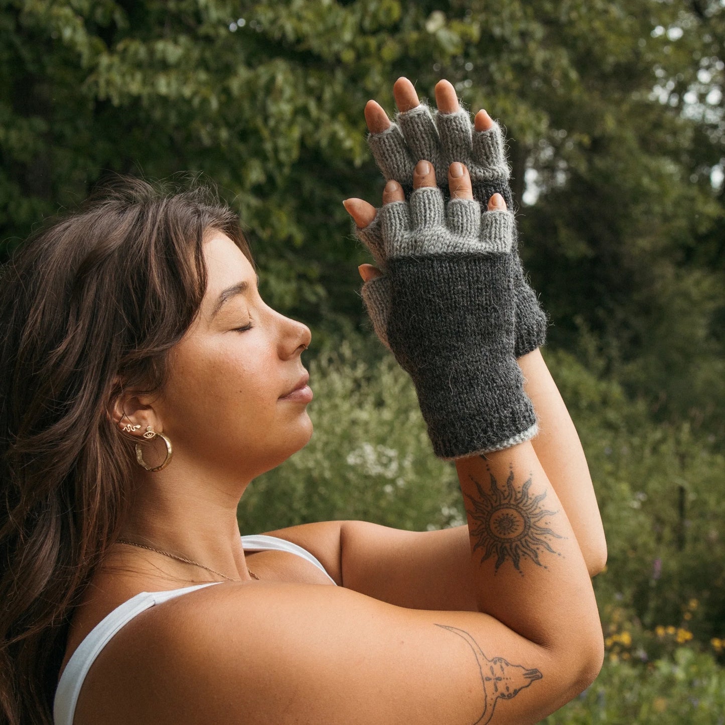 Alpaca Double Layered Fingerless Gloves - Grey / Charcoal