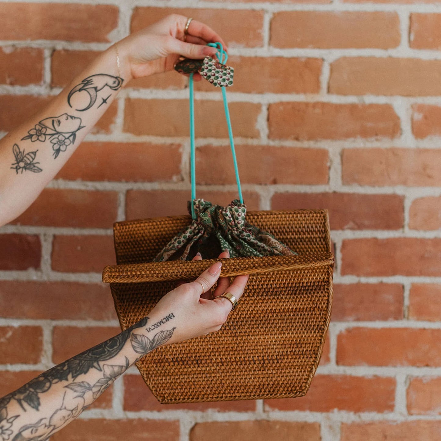 Bali Bag - Cut Out Handbag - Caramel