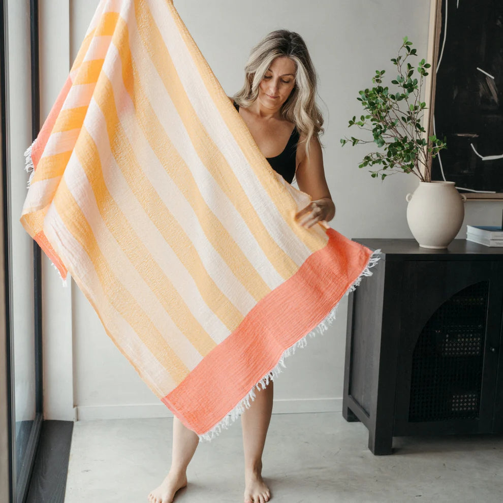 Boardwalk Towel - Apricot