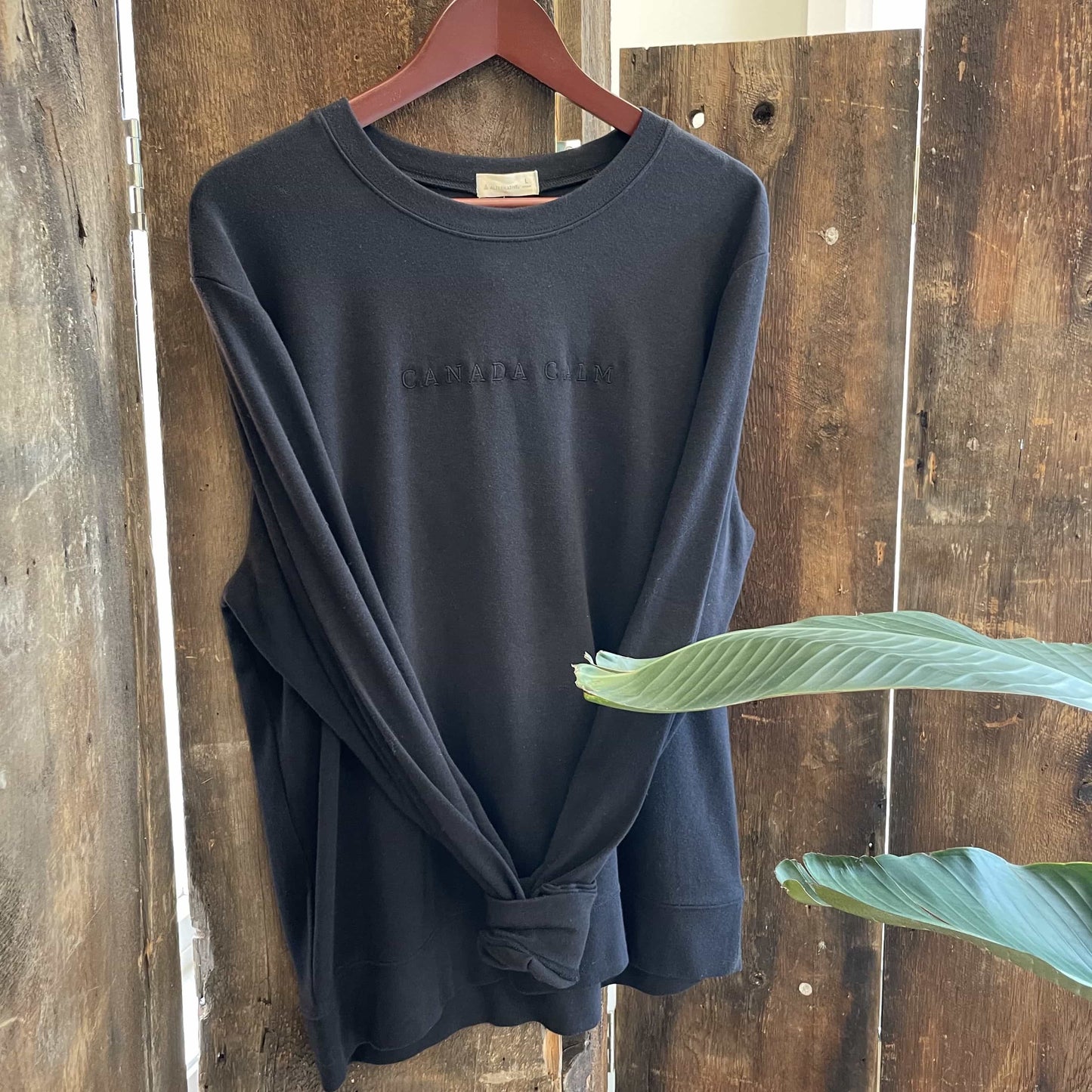 Canada Calm - Modal Crew - Black