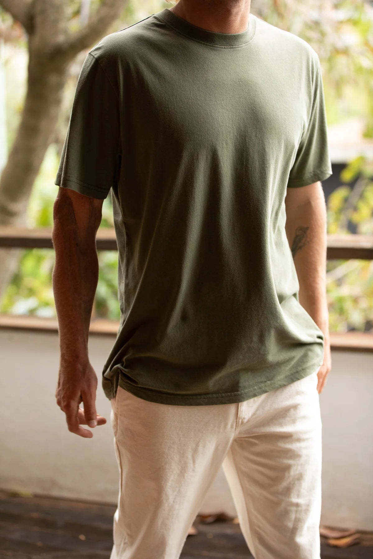 Classic Vintage Tee - Olive