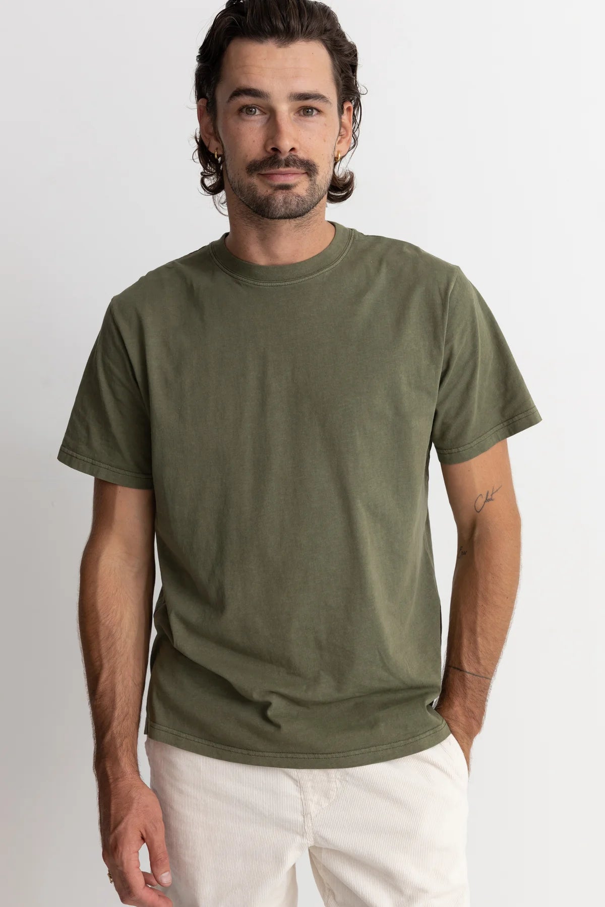Classic Vintage Tee - Olive