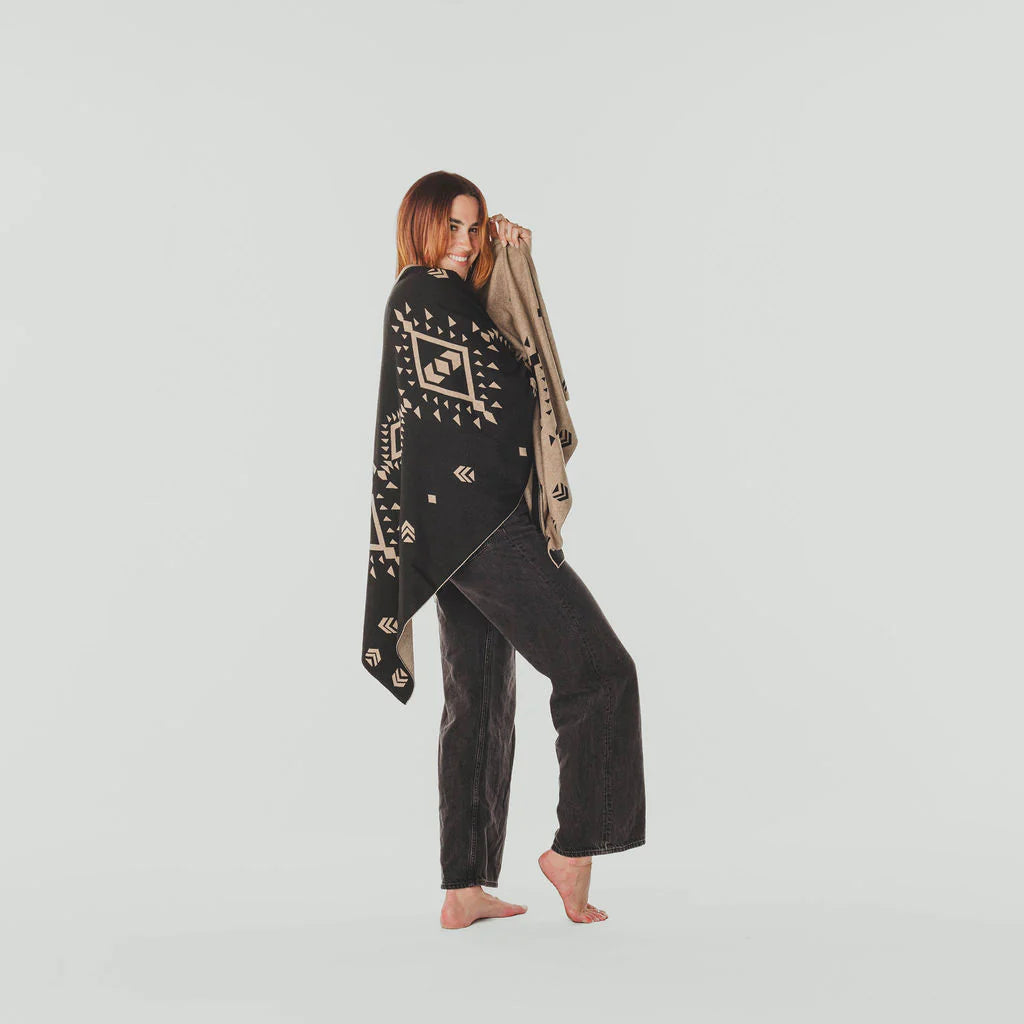 Hayden Ruana - Black / Beige