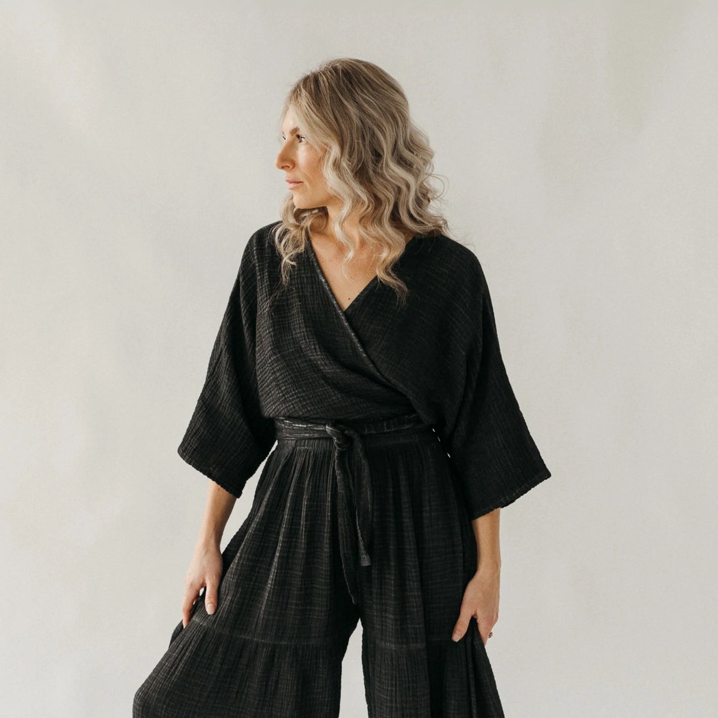 Crinkle Balloon Sleeve Top - One- Sized - Black