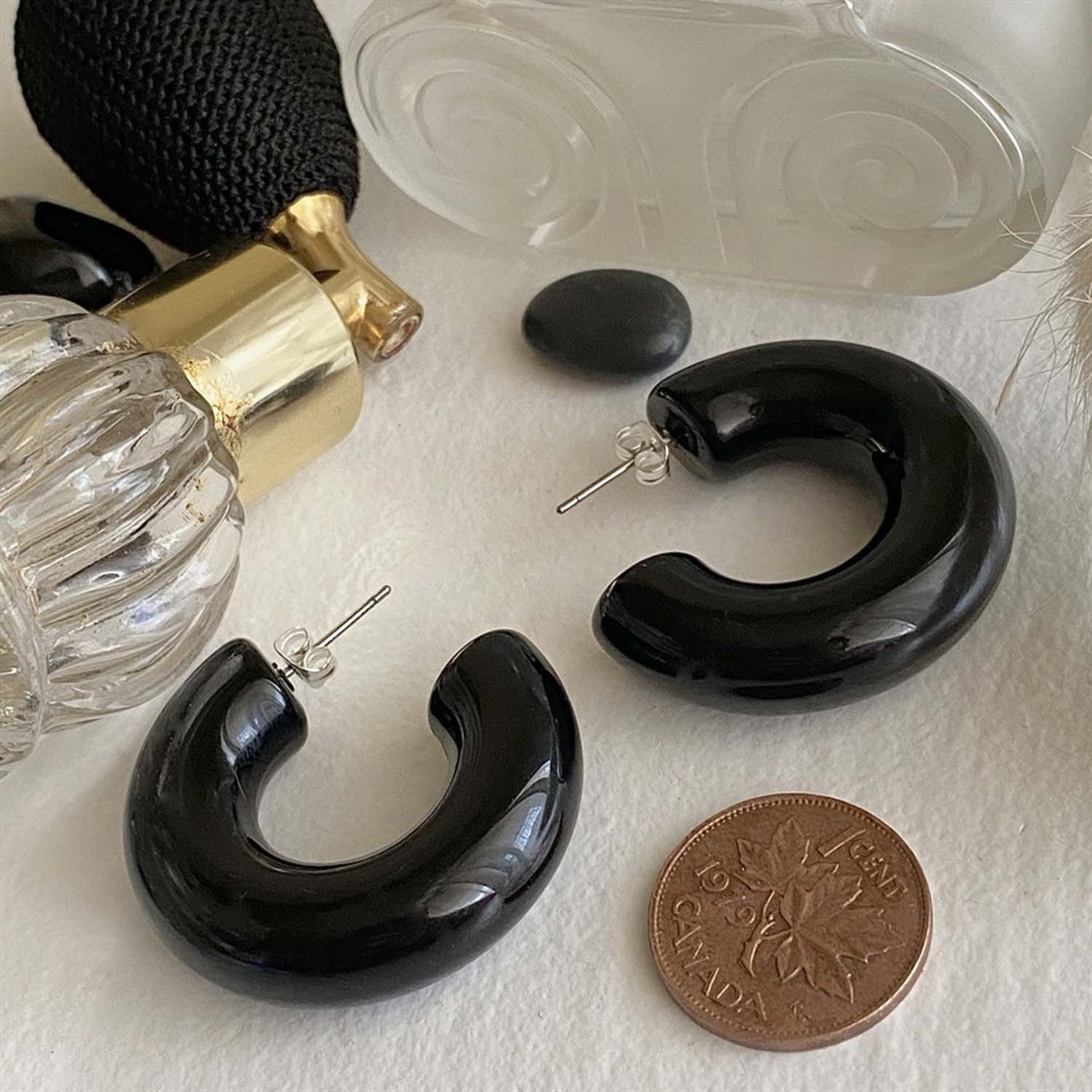 Jean - 35mm Acetate Hoop Earrings in Black