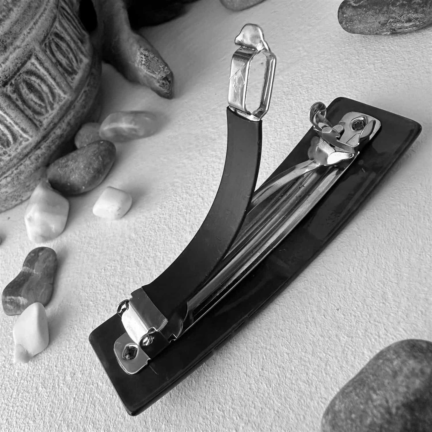 Marcia - Acetate Resin Hair Clip in Black Swirl