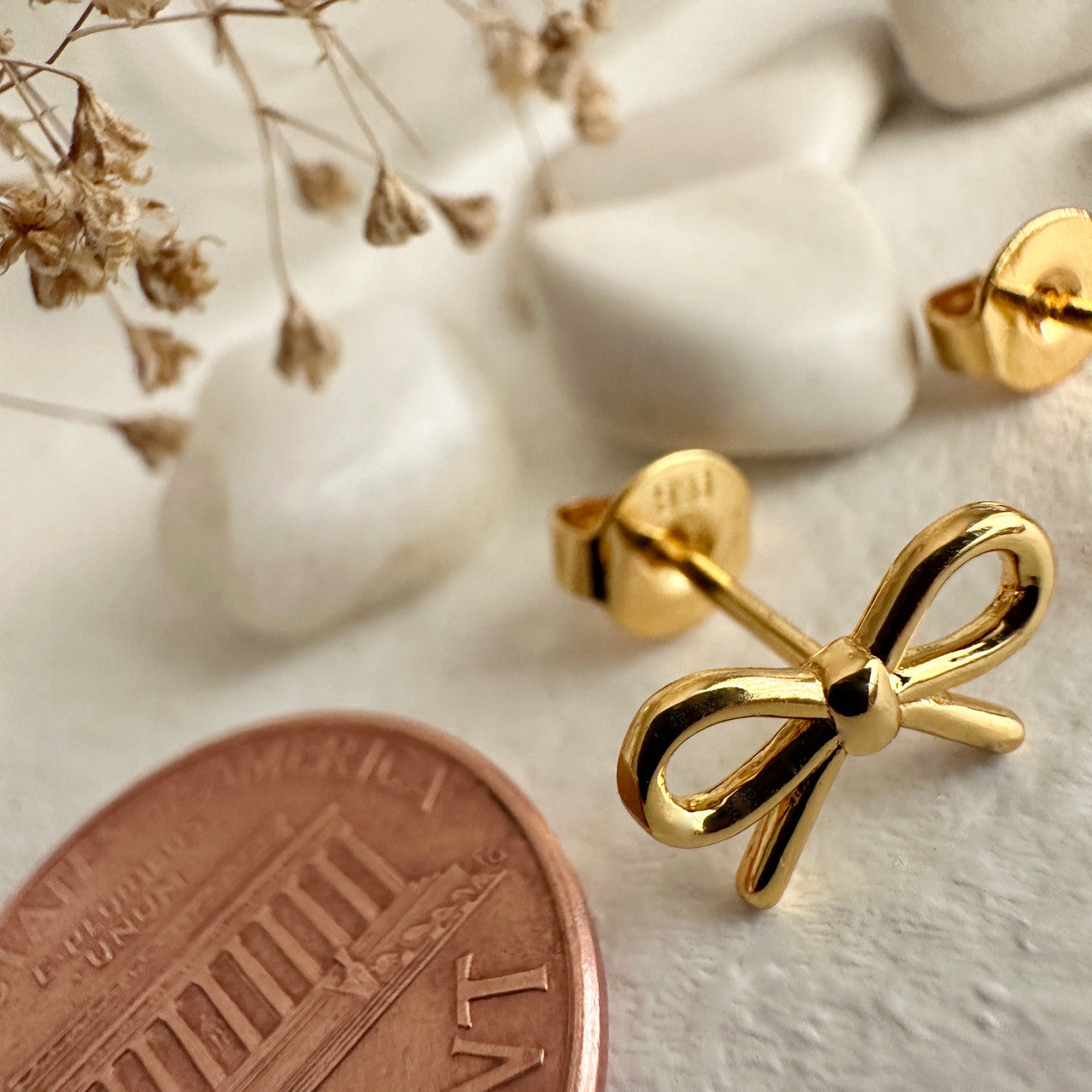 Zooey Tiny Bow Stud Earrings - Gold
