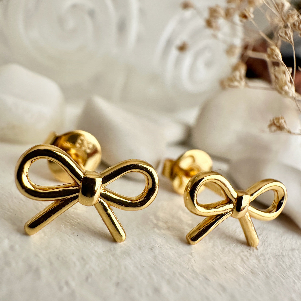 Zooey Tiny Bow Stud Earrings - Gold
