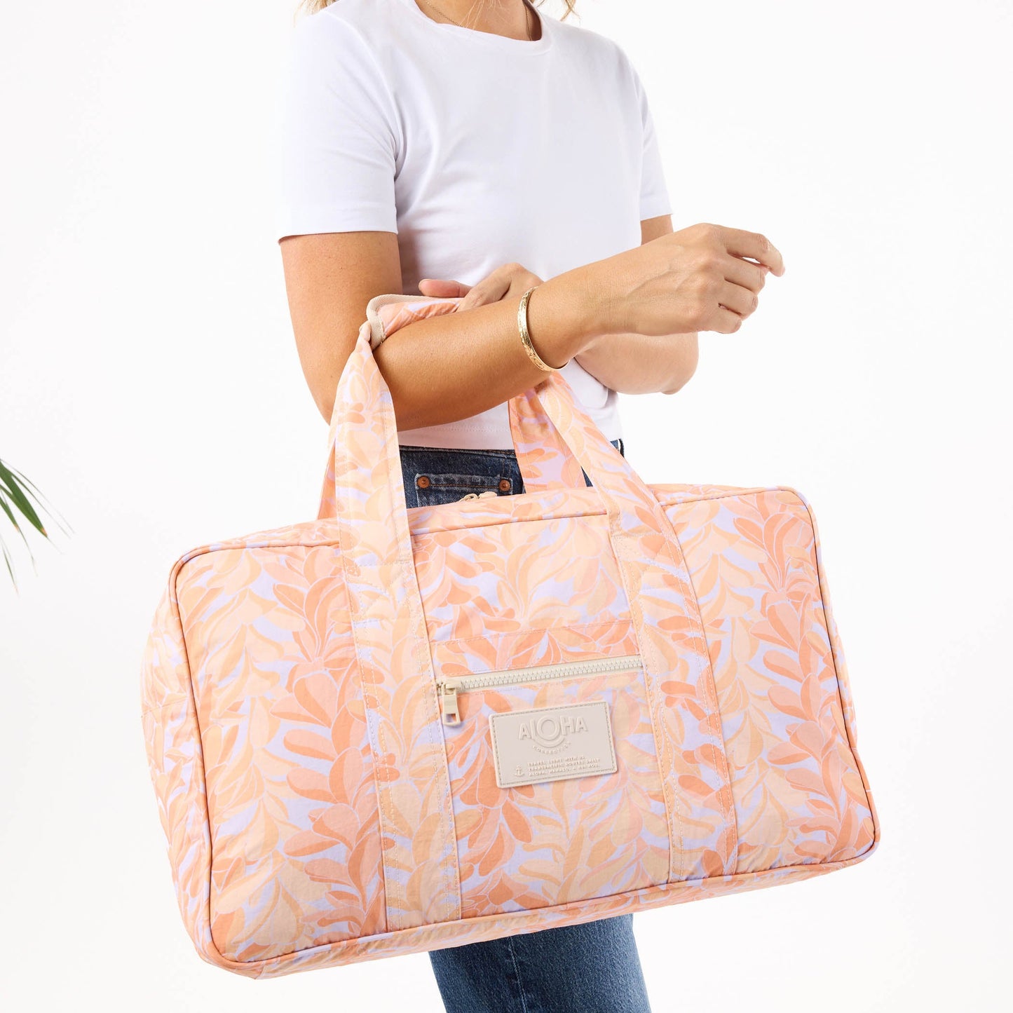 Lei Stand Weekender - Peachy