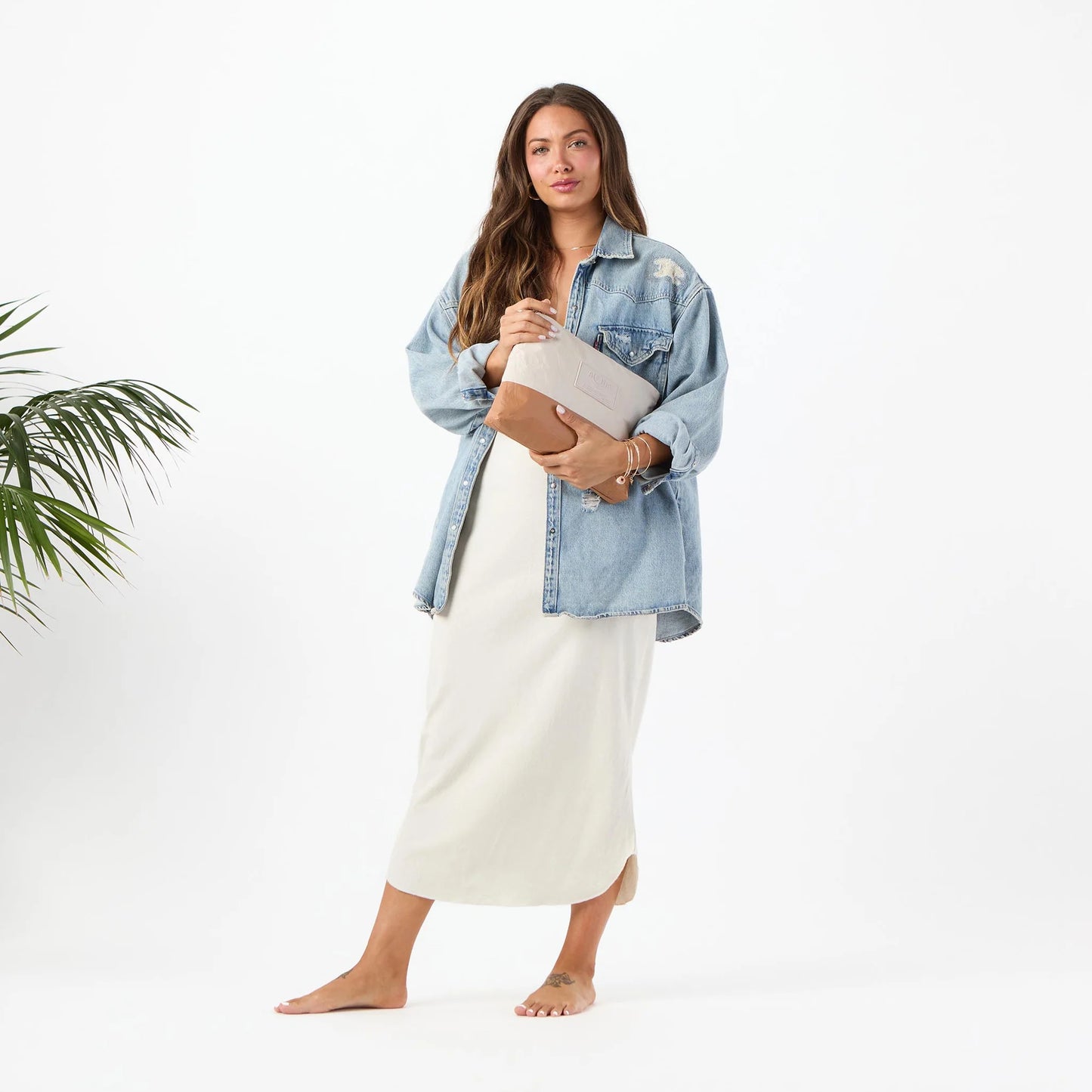 Dipped Mid Pouch - Toffee on Sandstone