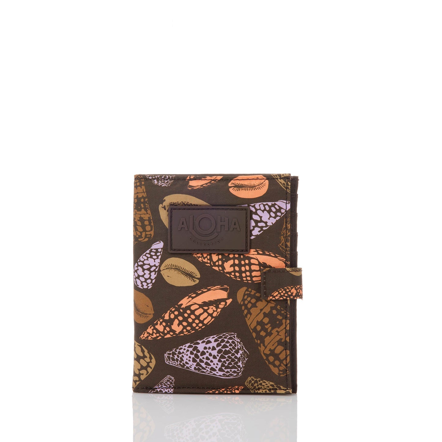 Shoreline Passport Holder - Coconut