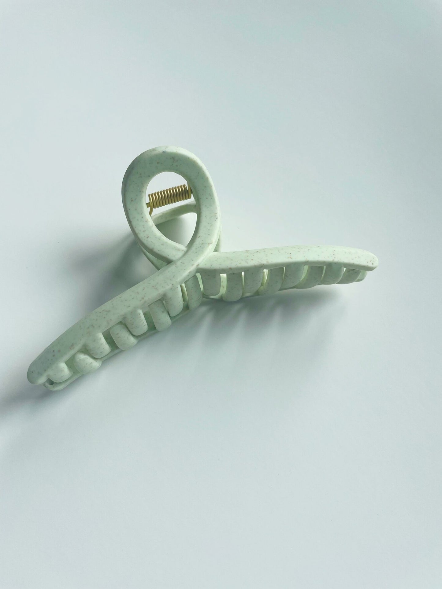 Biodegradable Knot Hair Claw - 5 Colours