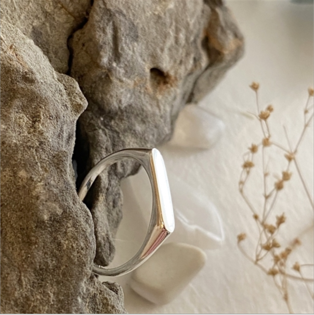 Drago Flat Top Bar Ring in Sterling Silver