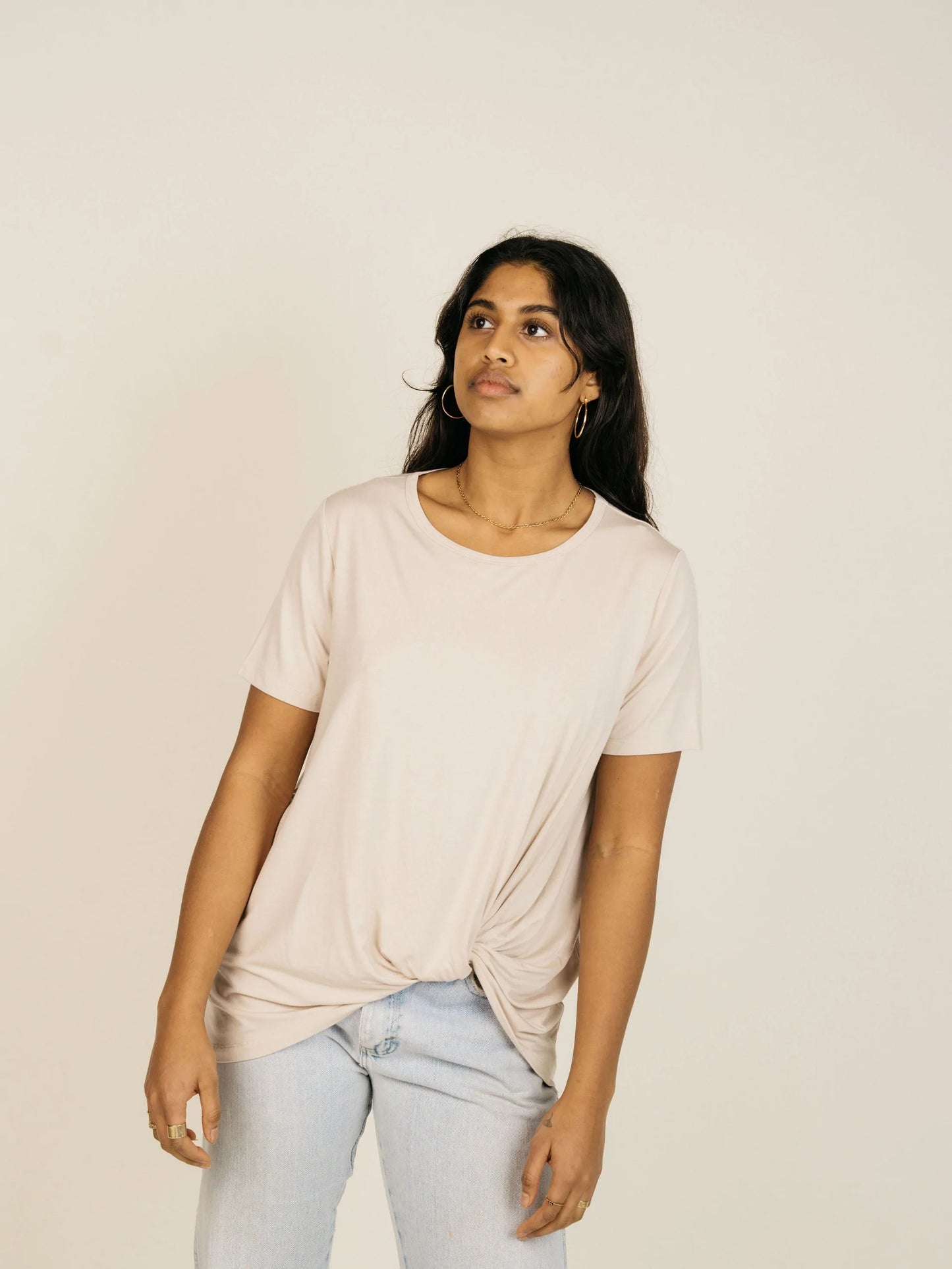 Knotty Tee - Garlic