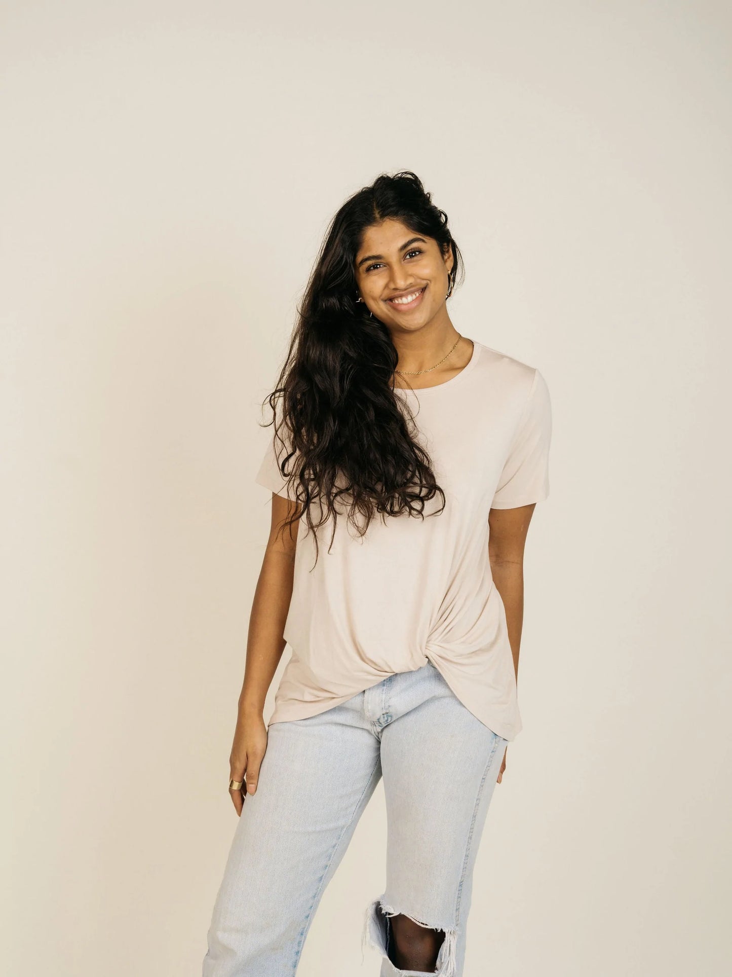Knotty Tee - Garlic