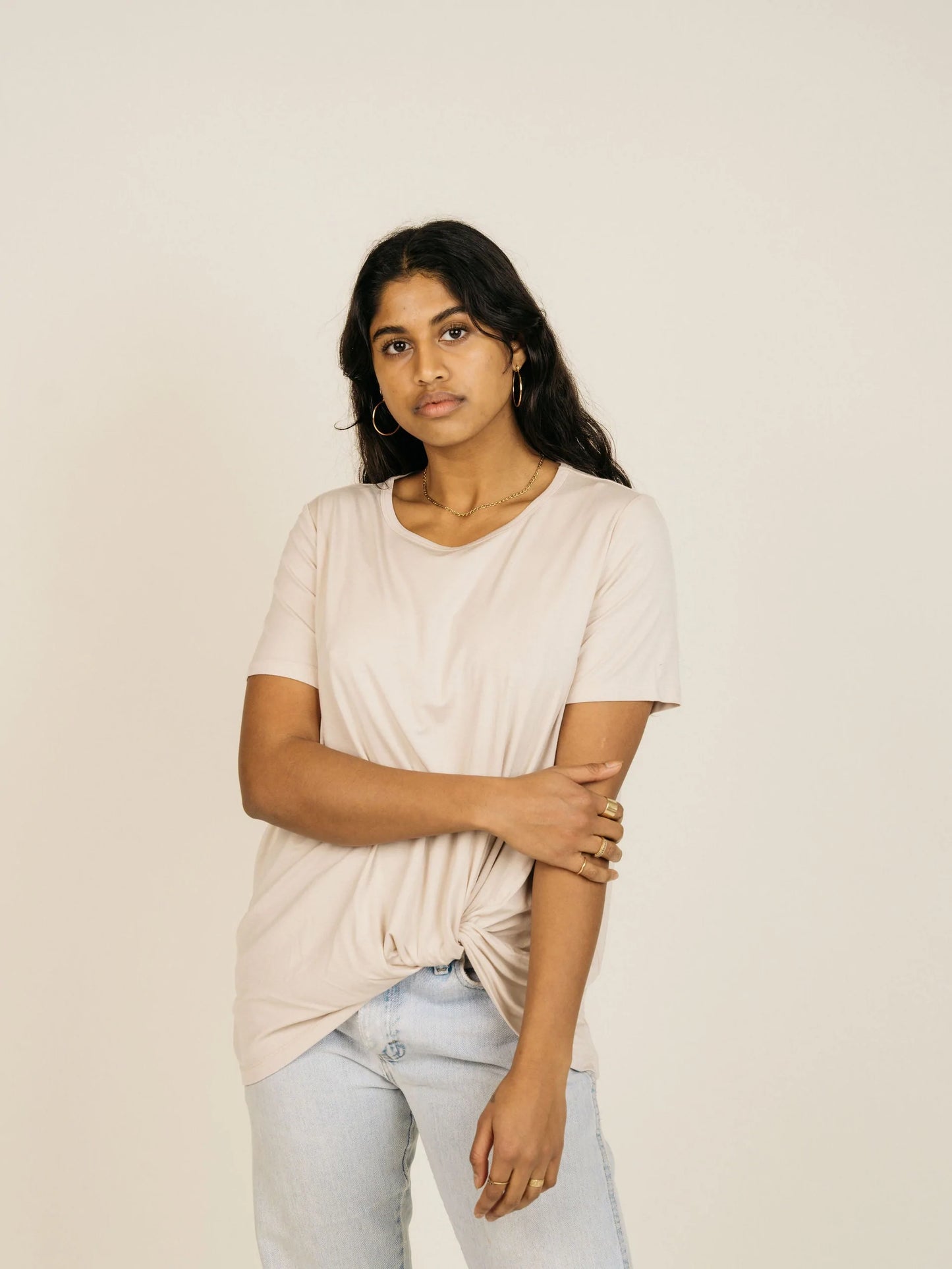 Knotty Tee - Garlic