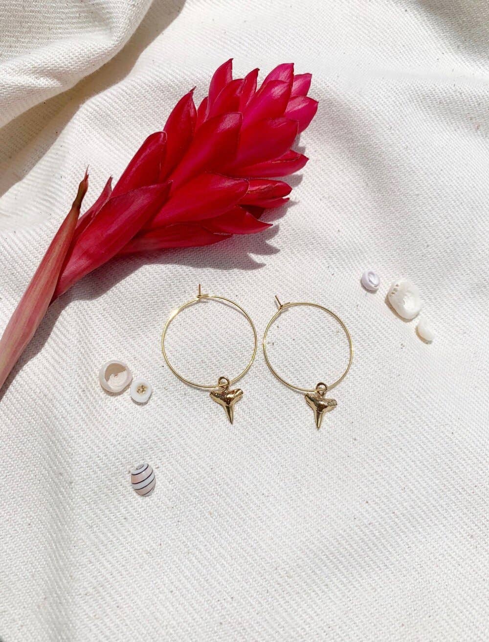 Mo'orea Shark's Tooth Hoop Earrings in Gold