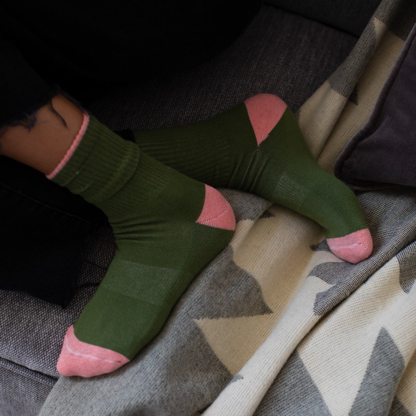 Pack of 2 Mountain Trails Heel Toe Socks