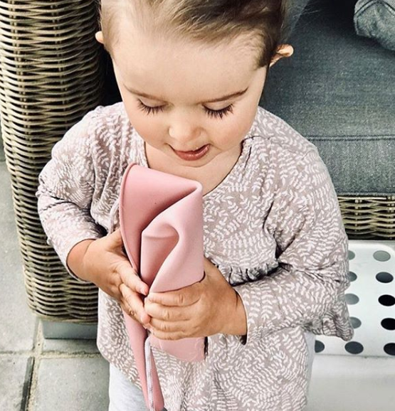 Scrunch Bucket and Spade Set - Blush