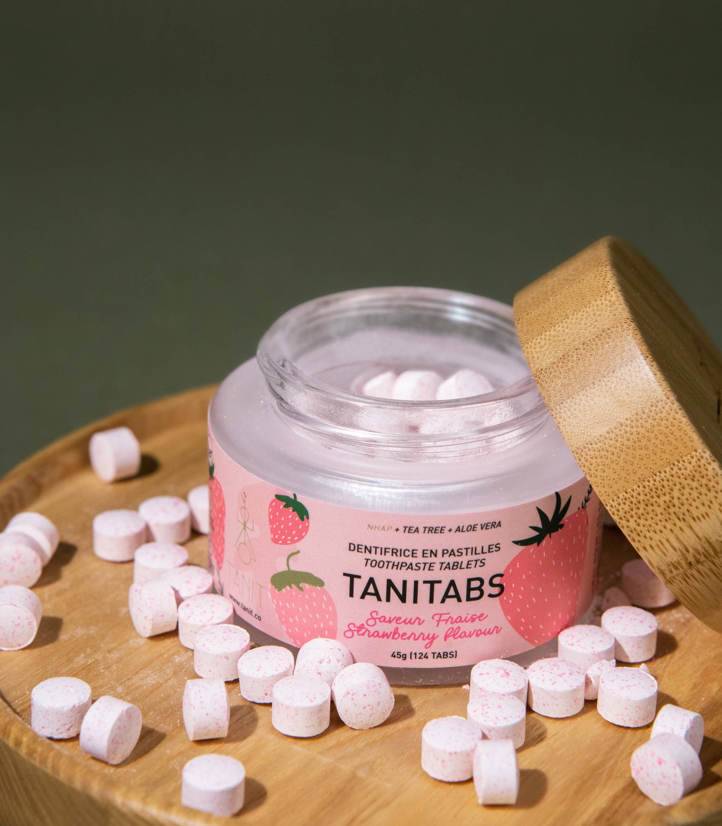 Strawberry Toothpaste Tablets - Reusable jar - 124 tablets