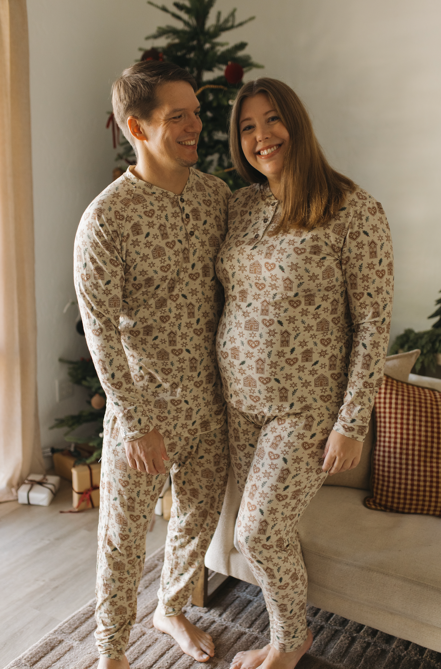 Holiday Bamboo Women's Jogger Set - Gingerbread Lane
