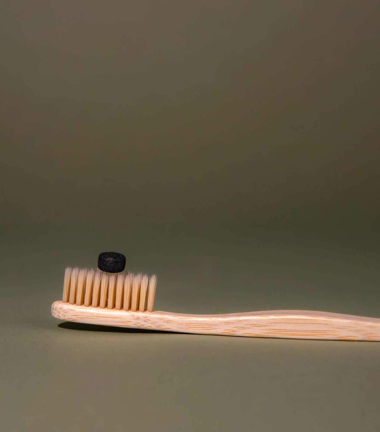 Mint Charcoal Toothpaste Tablets - Reusable jar - 124 tabs