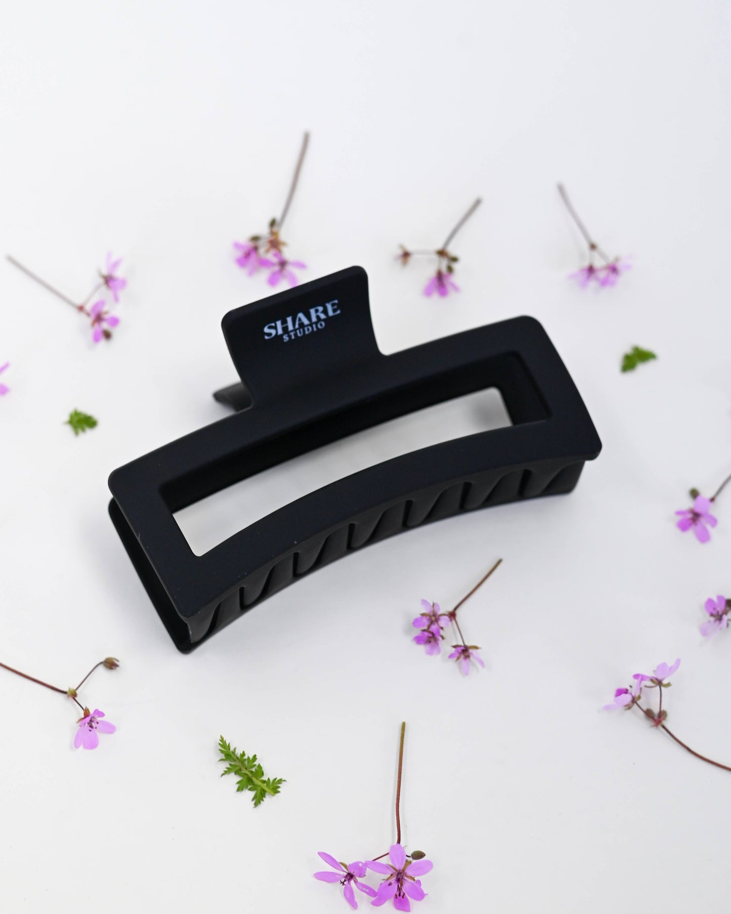 Black Matte Jumbo Claw Clip