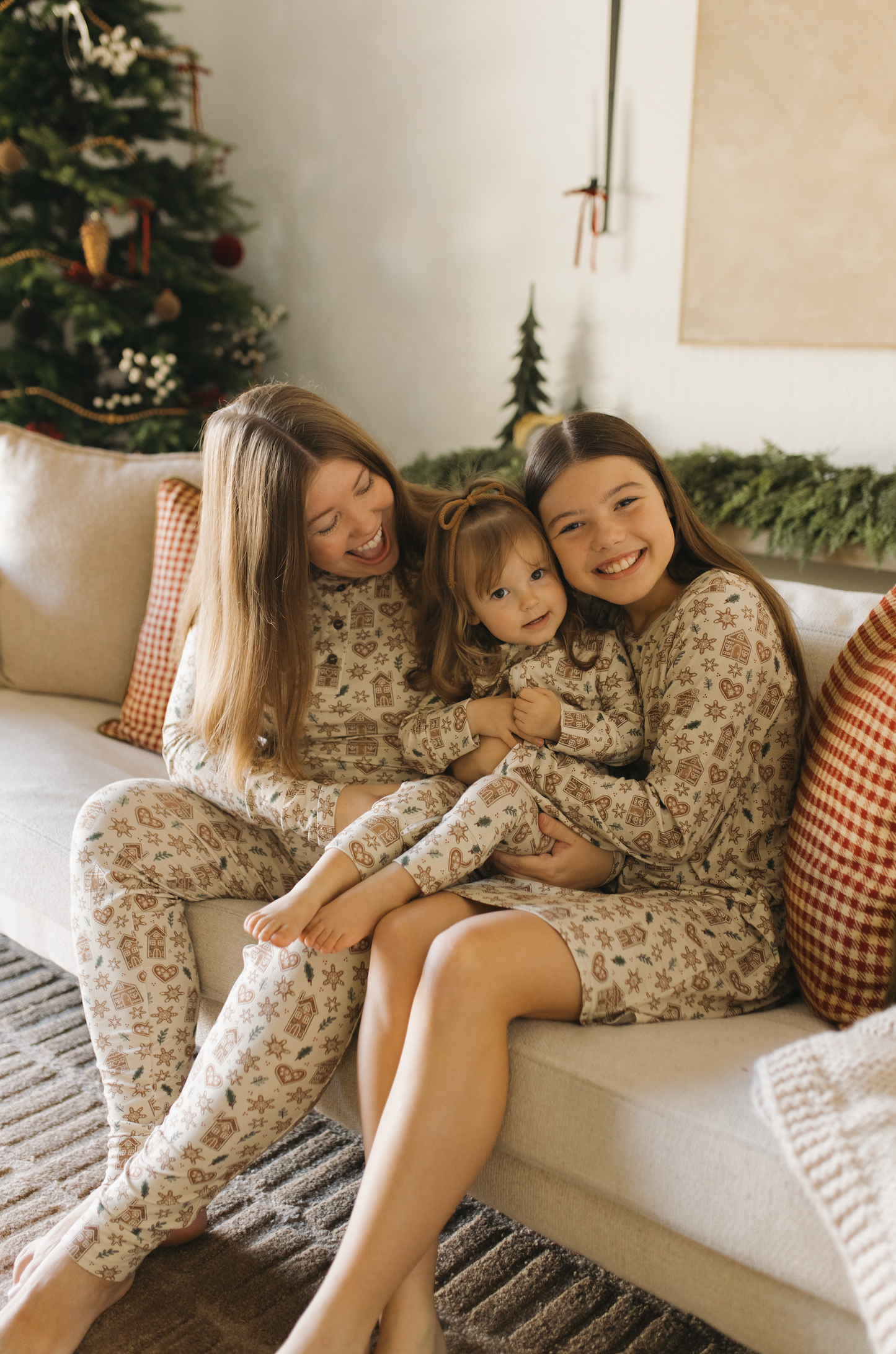 Holiday Bamboo Women's Jogger Set - Gingerbread Lane