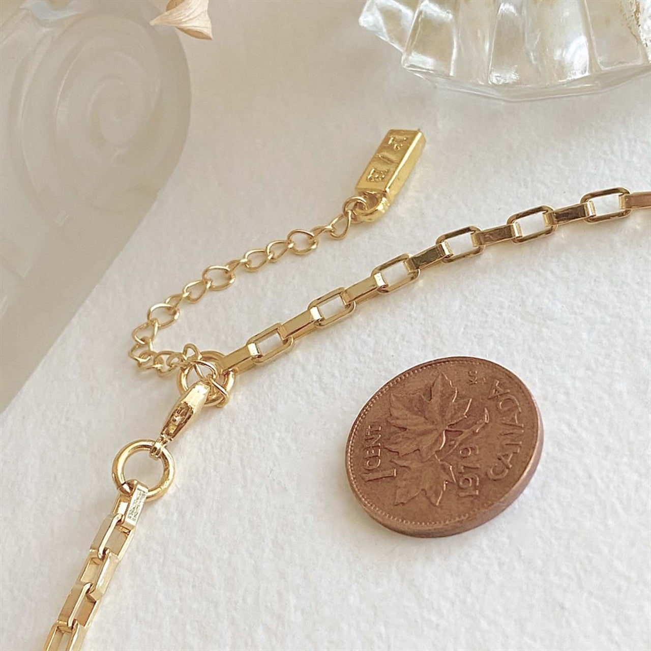 Dua Rectangular Box Chain Anklet - Gold