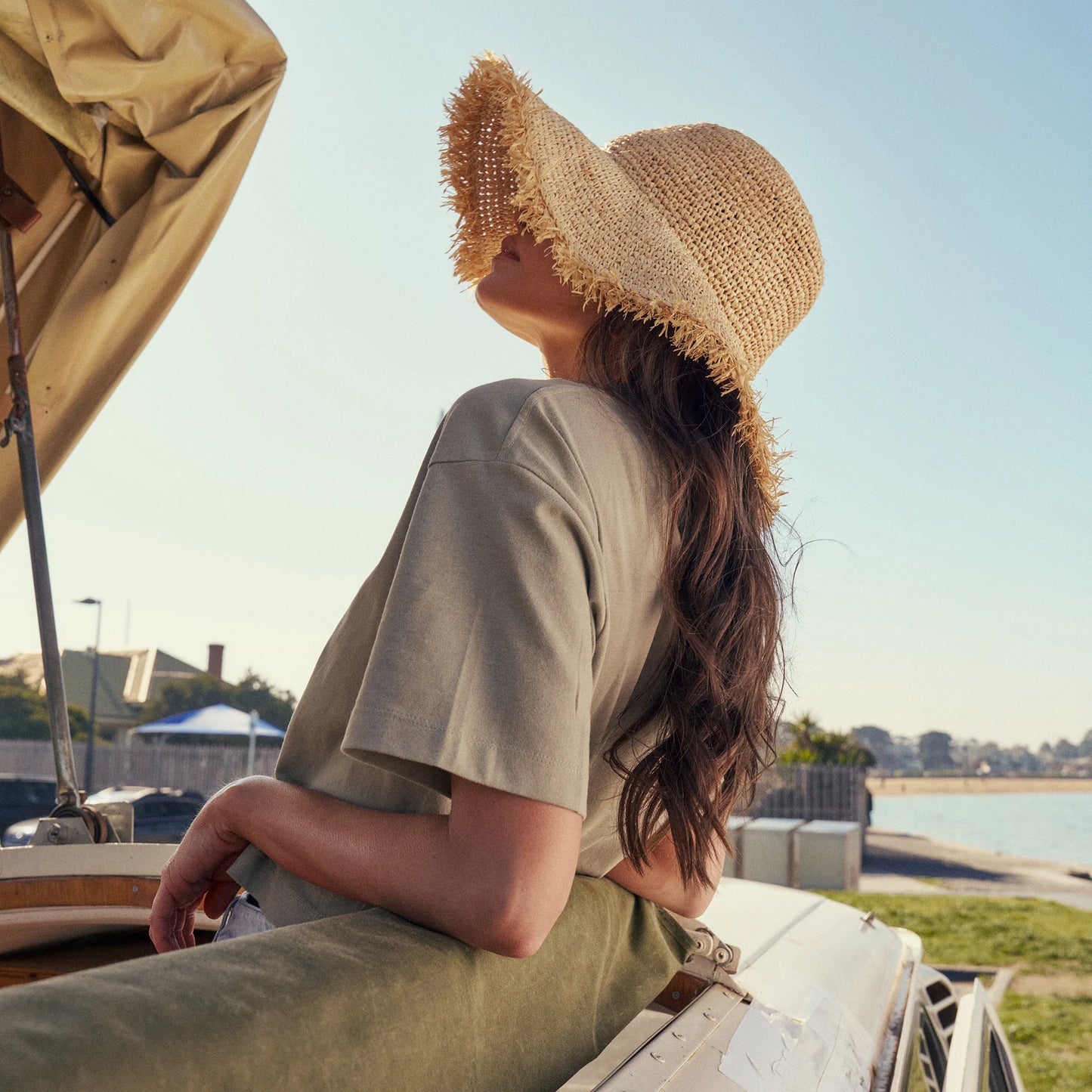 Indra - Raffia Crochet Bucket Hat - Natural