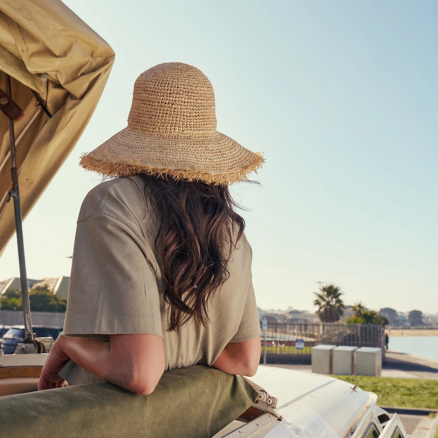 Indra - Raffia Crochet Bucket Hat - Natural