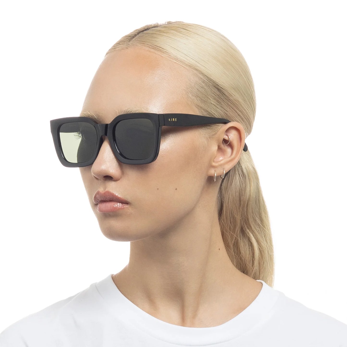 Abstraction - Black Polarized