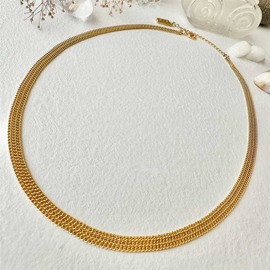 Ariadne Triple Layer Tiny Curb Chain Necklace in Gold
