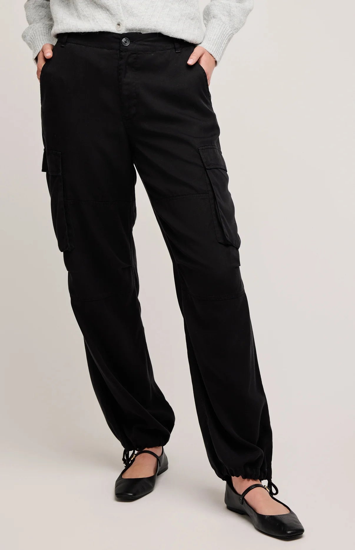 Avery Pant - Washed Black