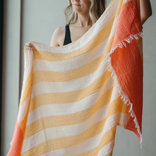 Boardwalk Towel - Apricot