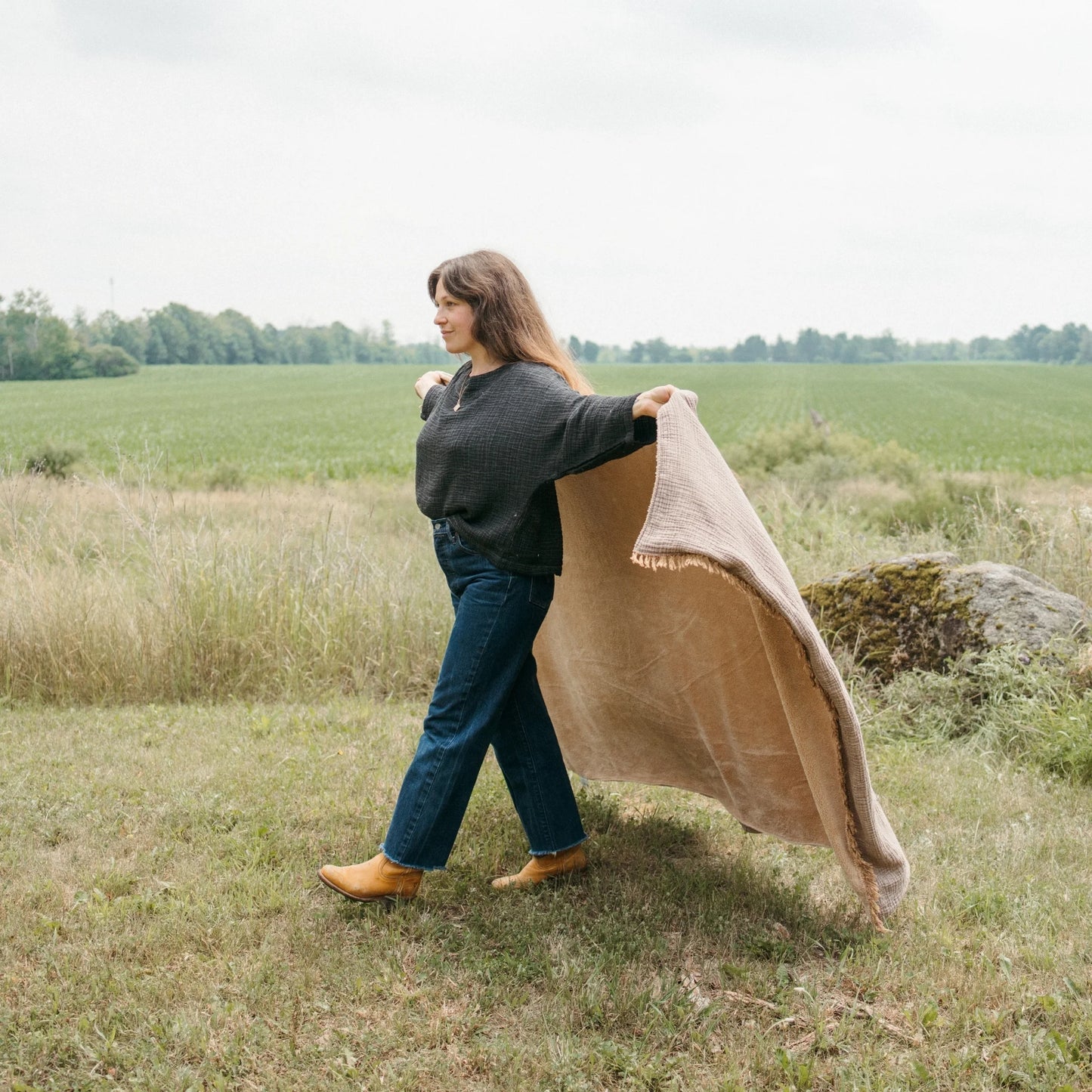 Crinkle Fleece Lined Throw - Bison