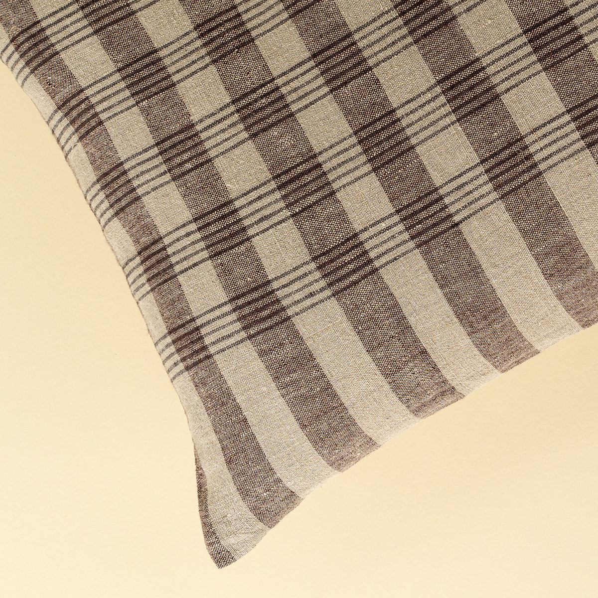 Homestead Linen Pillow - Plaid (Cover with Filler)