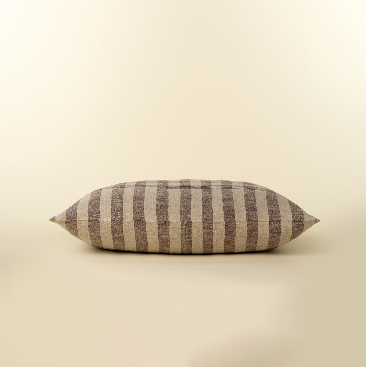 Homestead Linen Pillow - Plaid (Cover with Filler)