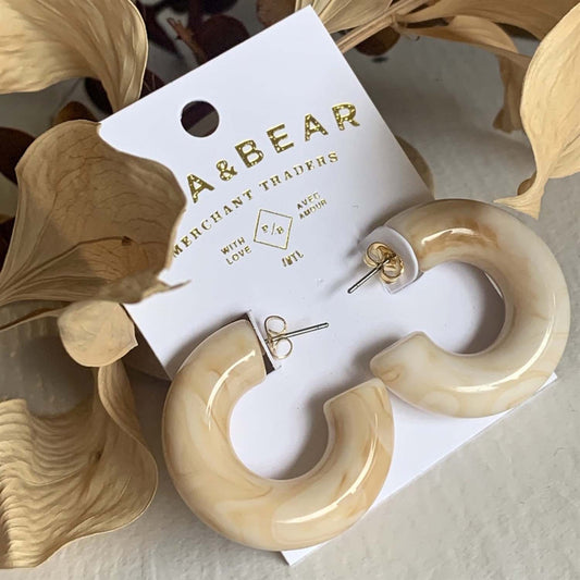 Jean - 35mm Acetate Hoop Earrings in Brulee