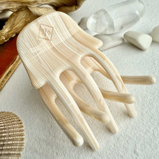 Nobra Mini Hair Claw in Butter Cream