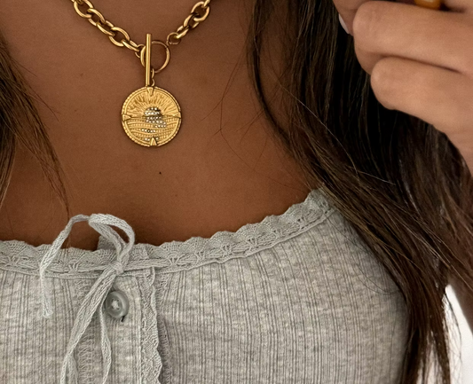 The Crest Sunset Nekclace