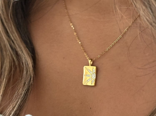 Peeky Sun Necklace