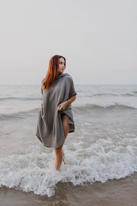 Shoreline Poncho - Pebble