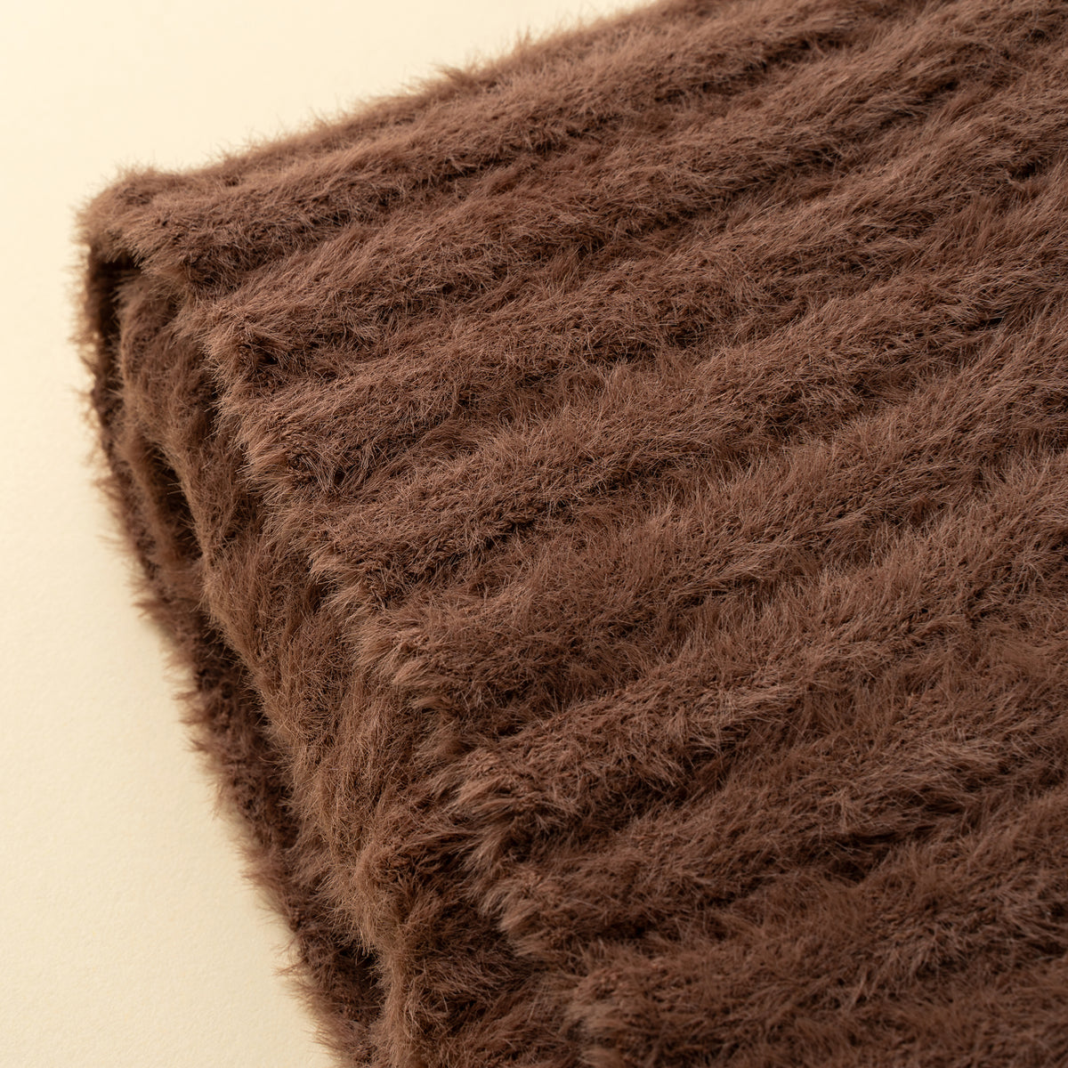 Snug Throw - Chocolate