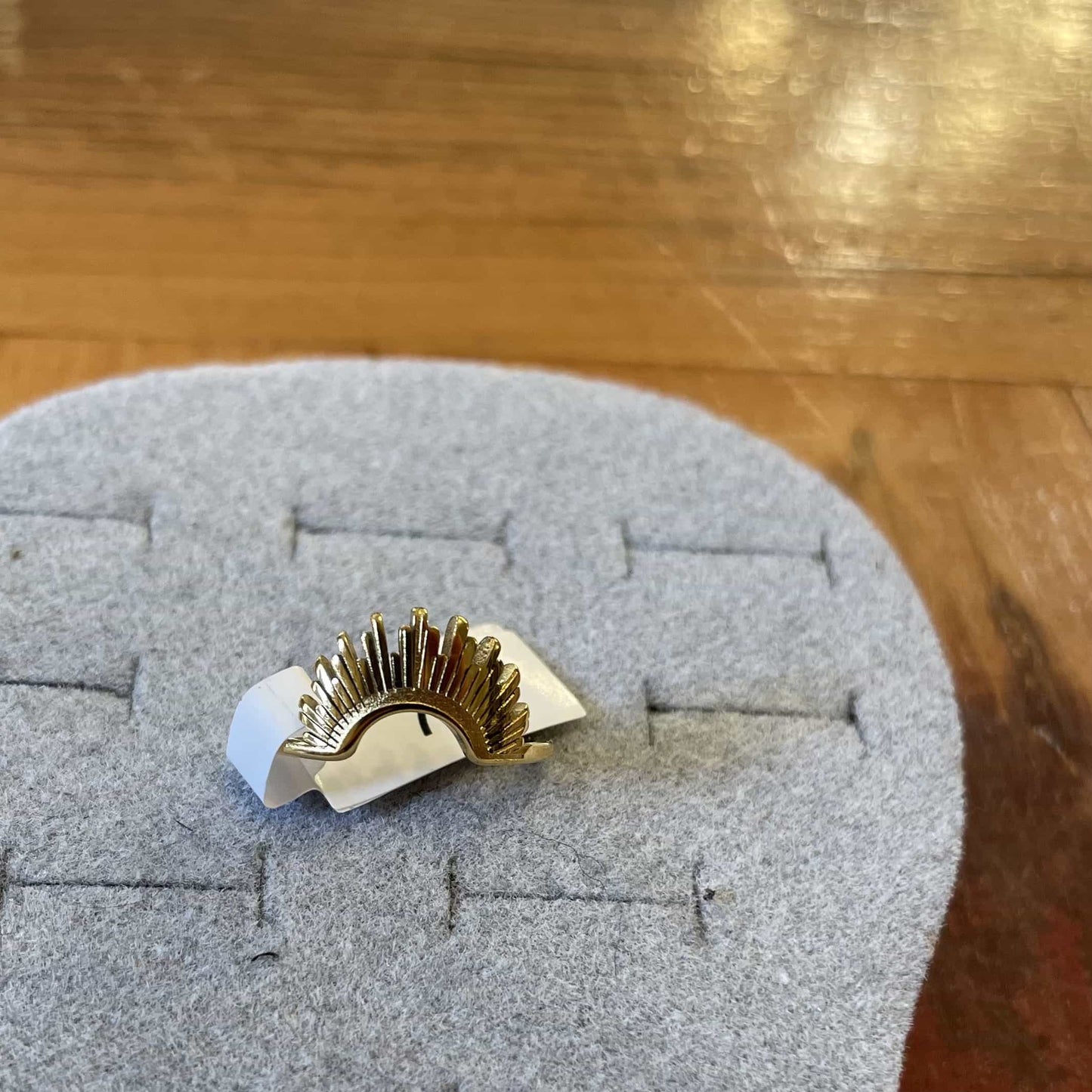 Sunrise ring