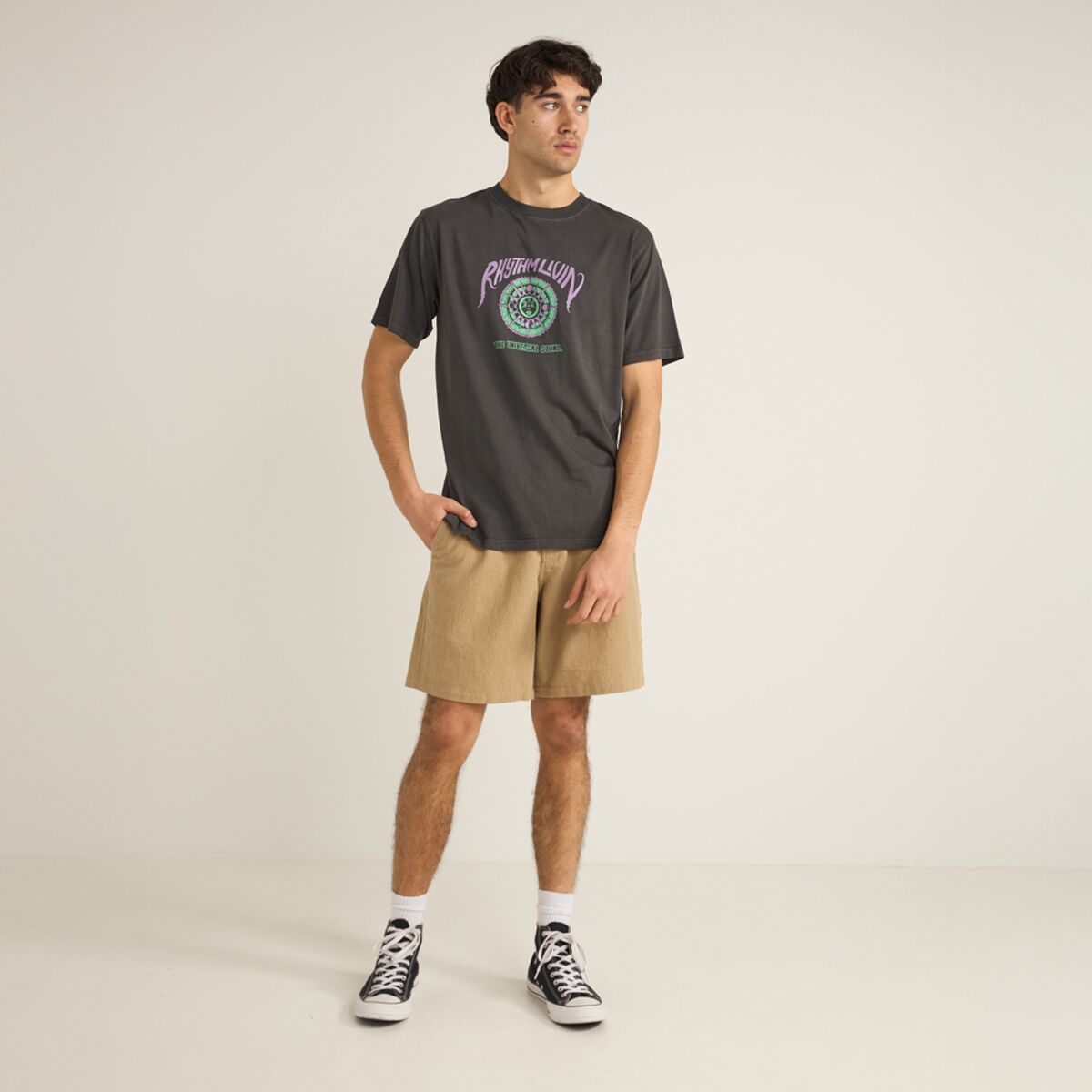 Universal Sound Vintage Short-Sleeve T-Shirt - Vintage Black