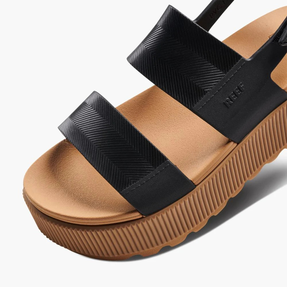 Water Vista Higher - Black / Tan