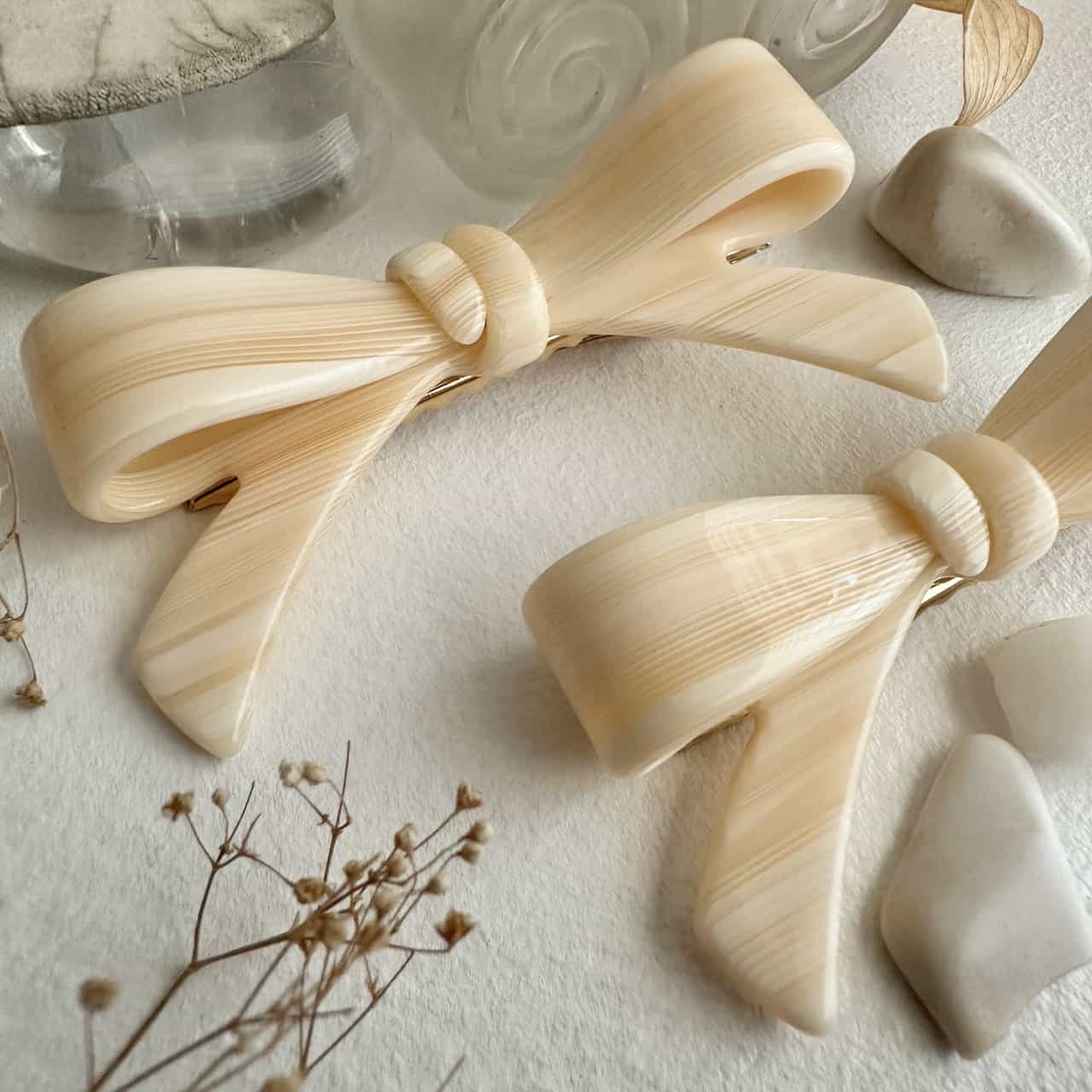 Zooey Bow Hair Clips - Butter Cream