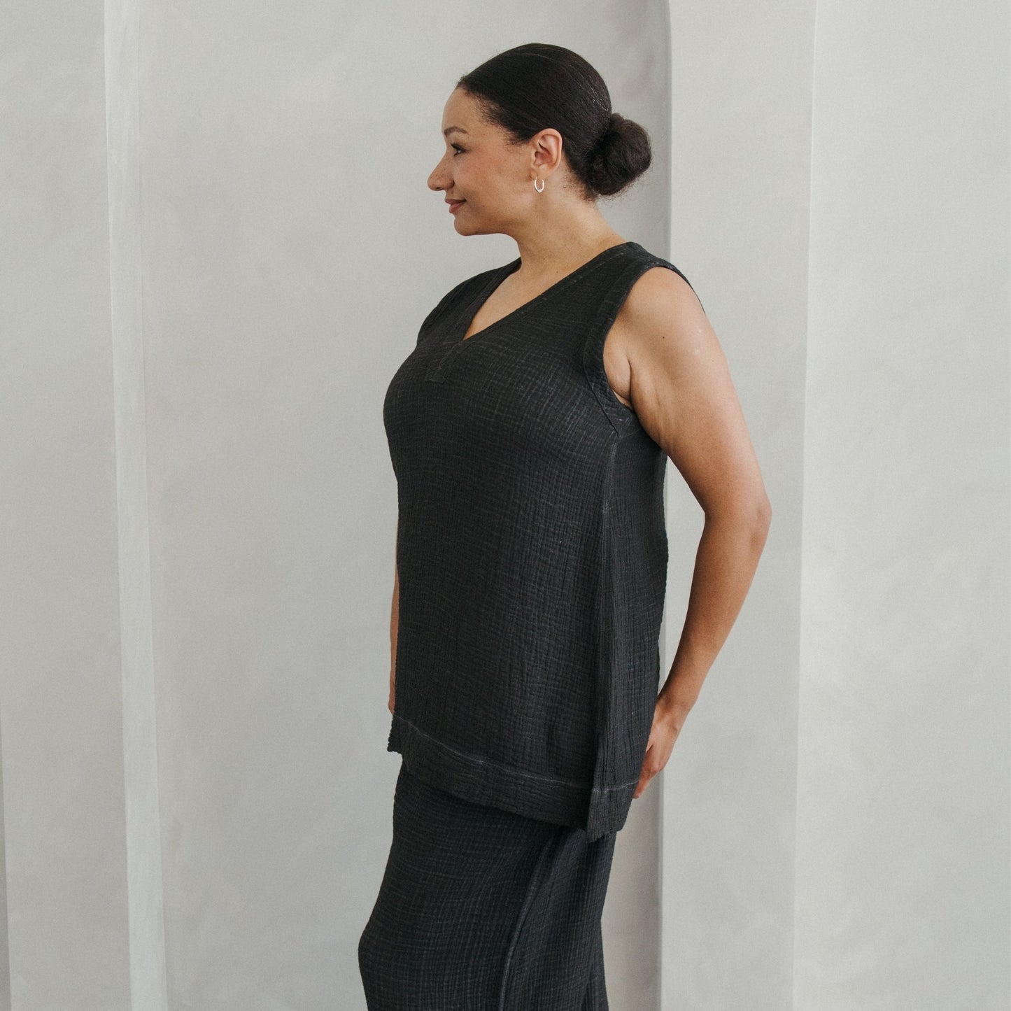 Crinkle Tunic Top - Black